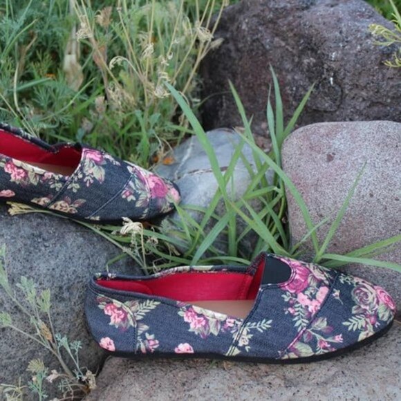 Navy Blue Floral Flats Shoes Comfy Flower Slip On - Picture 4 of 5